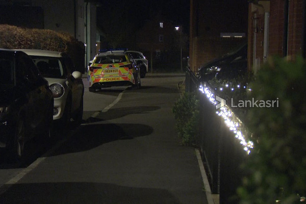 பிரித்தானியாவில் கிறிஸ்துமஸ் தினத்தில் நடந்த கொடூரம்: 63 வயது பெண் மீது சுமத்தப்பட்டுள்ள குற்றம் | 63 Yrs Old Woman Charged Over Tragedy In Devizes