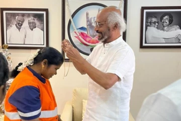 தங்க செயின் பரிசாக கொடுத்த ரஜினிகாந்த்.. யாருக்கு பாருங்க