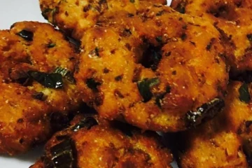 சுடச் சுட பிரெட் வடை செய்வது எப்படி?