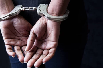 ரொறன்ரோவில் 17000 டொலர் பெறுமதியான பொருட்களை திருடிய நபருக்கு நேர்ந்த கதி!