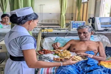 தமிழ் புத்தாண்டை நோயாளர்களுடன் கொண்டாடிய தாதியர்கள்!
