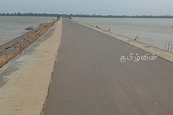 மீண்டும் வெடிப்பு விழுந்து கீழ் இறங்கும் கொடுக்குளாய் அபாய வெளியேற்ற பாதை | Emergency Evacuation Route In Kottulai Jaffna