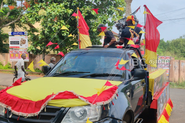 வவுனியாவை அடைந்த தமிழினப் படுகொலை நினைவுத்தூபி | Mullivaikkal Memorial Drive In Vavuniya