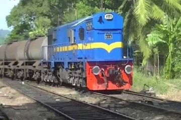 பலப்பிட்டியவில் ரயில் மோதி ஒருவர் பலி