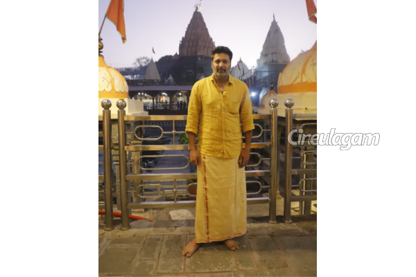 சிங்கிளாக ஆன்மிக சுற்றுலா சென்ற நடிகர் ரவி மோகன்.. எங்கு தெரியுமா? | Ravi Mohan Went To Temple Visit Details சிங்கிளாக ஆன்மிக சுற்றுலா சென்ற நடிகர் ரவி மோகன்.. எங்கு தெரியுமா? | Ravi Mohan Went To Temple Visit Details