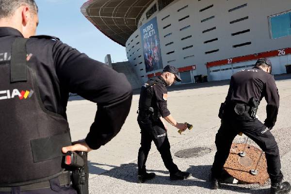 இளைஞர் ஒருவர் தாயாரிடம் சொன்ன அந்த விடயம்... அதன் பின்னர் நடந்த கோர சம்பவம் | Teen Told His Mother He Wanted To