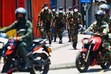 யாழில் உள்ள அரசியல் பிரமுகர்களின் அலுவலகங்களுக்கு பாதுகாப்பு தீவிரம் (Photos)