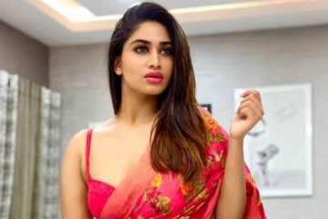 முகமெல்லாம் ஒரு மாதிரி சிவந்து, சீரியல் நடிகை ஷிவானி நாராயணன் வெளியிட்ட போட்டோ... லைக்ஸ் குவிக்கும் ரசிகர்கள்