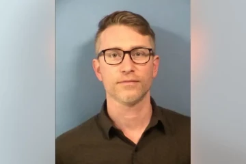 ஒழுக்கமானவர் போல காட்டி கொண்ட பள்ளி இசை ஆசிரியர்! 2 வருடம் கழித்து தெரிந்த அவரின் நிஜ முகம்