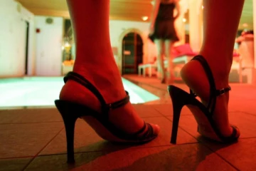 யாழ் நல்லூர் கந்தன் வளாகத்தில் விபச்சார விடுதியா? சமூக ஆர்வலர்கள் விசனம்