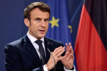 முப்படைகள் மீதும் நம்பிக்கை : பிரான்ஸ் அதிபர் வெளியிட்ட செய்தி!