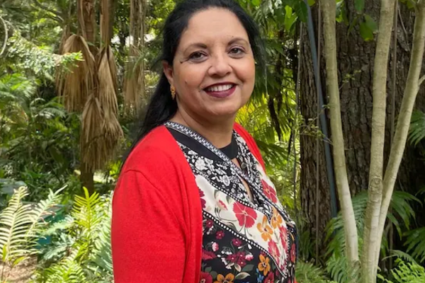 60 வயதான இந்திய பெண் கிரீன் கார்டு பெற சென்றபோது கைது ! | Bubbly Kaur Indian Woman Arrested Us Green Card 60 வயதான இந்திய பெண் கிரீன் கார்டு பெற சென்றபோது கைது ! | Bubbly Kaur Indian Woman Arrested Us Green Card