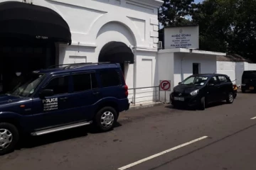 துப்பாக்கி களவாடிய பொலிஸ் அதிகாரிக்கு நேர்ந்த கதி