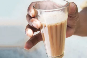 கெட்ட கொழுப்பை குறைக்கும் சுவையான டீ! எப்படி போடனும் தெரியுமா?