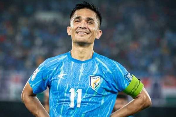 ஆசிய கோப்பைக்கு தகுதி பெறாத இந்தியா - ஓய்வை அறிவித்த இந்திய கால்பந்து ஜாம்பவான் | Sunil Chhetri About India And Isl Retirement ஆசிய கோப்பைக்கு தகுதி பெறாத இந்தியா - ஓய்வை அறிவித்த இந்திய கால்பந்து ஜாம்பவான் | Sunil Chhetri About India And Isl Retirement