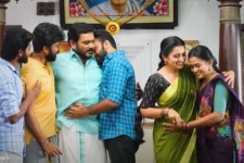 கொரோனாவால் பாதிக்கப்பட்ட பாண்டியன் ஸ்டோர்ஸ் சீரியல் பிரபலம்- ரசிகர்கள் ஷாக்