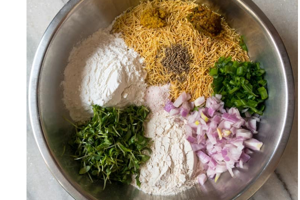 வீட்டில் தோசை மாவு இல்லையா? 10 நிமிடத்தில் உடனடி தோசை மாவு ரெடி ...இதோ சூப்பர் ஐடியா? | How To Make Instant Dosa Rava Dosa