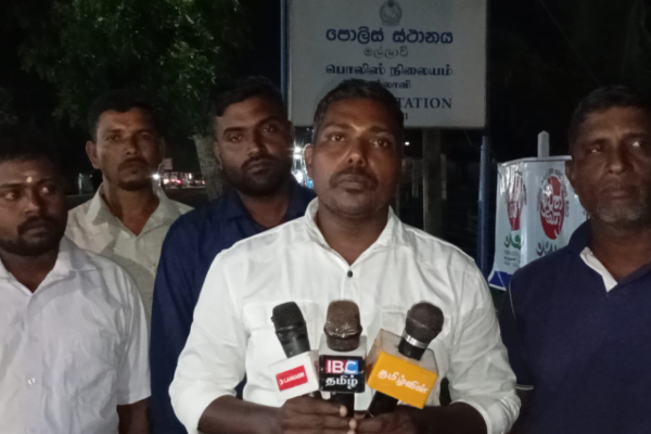 முறையற்ற மலக்கழிவகற்றல் திட்டம்: துணுக்காய் பிரதேச சபை செயலாளரால் வெடித்த சர்ச்சை | Mullaitivu Waste Dump Protest Investigation முறையற்ற மலக்கழிவகற்றல் திட்டம்: துணுக்காய் பிரதேச சபை செயலாளரால் வெடித்த சர்ச்சை | Mullaitivu Waste Dump Protest Investigation