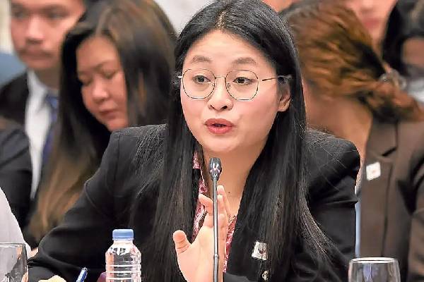 சீனாவிற்காக உளவு வேலை பார்த்த பெண் ஒருவருக்கு ஆயுள் தண்டனை விதித்த நாடு | Philippines Sentences Chinese Spy