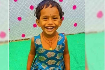 வீட்டில் தூங்கி கொண்டிருந்த சிறுமி மீது மேற்கூரையில் இருந்து விழுந்த கொடிய கட்டுவிரியன் பாம்பு! பகீர் சம்பவம்