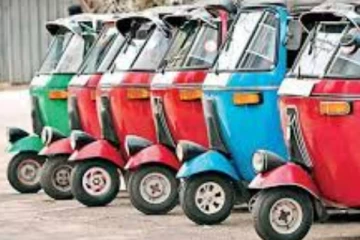 ඉන්ධන මිල අඩු වීම හමුවේ ත්‍රීරෝද රථ ගාස්තුවලට සිදු වූ දේ..