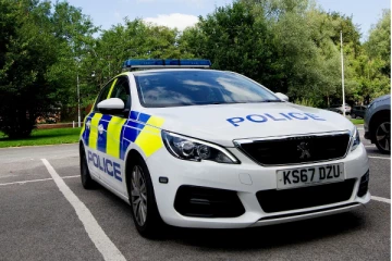 பிரித்தானியாவில் நாயுடன் வாக்கிங் சென்ற சிறுமிக்கு நேர்ந்த கொடூரம்