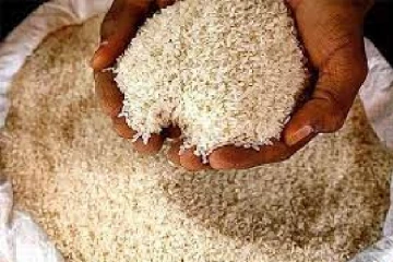 அரசின் அரிசி மானியத்திட்டத்தை இடைநிறுத்தி மற்றொரு ஒப்பந்தத்தை நடைமுறைப்படுத்த கோரிக்கை