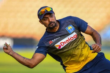 இலங்கையின் கிரிக்கட் வீரர் தனுஷ்க குணதிலக்க அவுஸ்திரேலிய பெண்ணின் கழுத்தை நெரித்ததாக குற்றச்சாட்டு