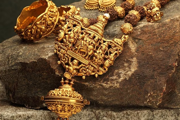 எகிறிக்கொண்டே செல்லும் தங்க விலை | Gold Prices Seen Rising Today