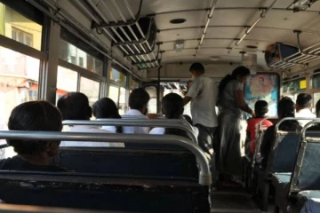 கொழும்பில் அதிர்ச்சி சம்பவம்: ஓடும் பேருந்தில் நடத்துனரால் பயணிக்கு நேர்ந்த கொடூரம்!