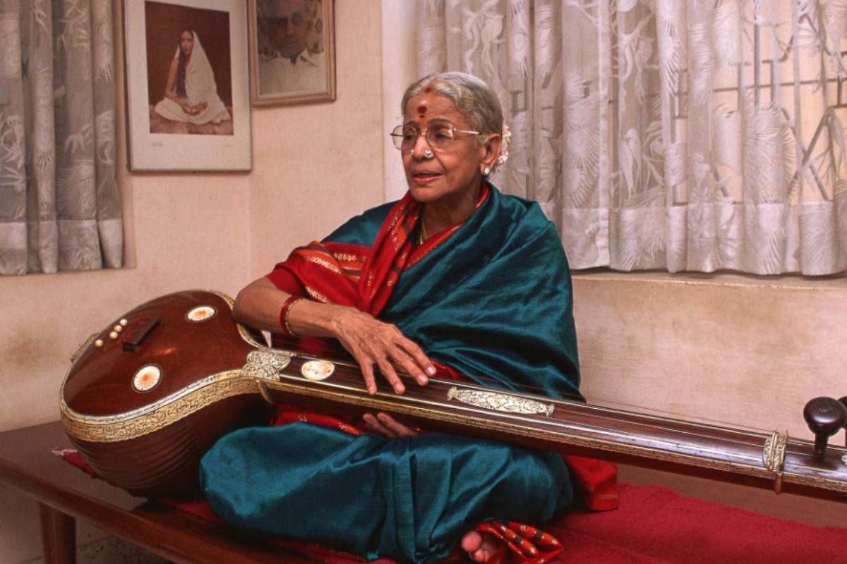 கர்நாடக இசையின் ஜாம்பவான் எம்.எஸ். சுப்புலட்சுமியாக ராஷ்மிகா! நாளை தொடங்கும் படப்பிடிப்பு! | Ms Subbulakshmi Biopic Rashmika Mandanna Confirmed கர்நாடக இசையின் ஜாம்பவான் எம்.எஸ். சுப்புலட்சுமியாக ராஷ்மிகா! நாளை தொடங்கும் படப்பிடிப்பு! | Ms Subbulakshmi Biopic Rashmika Mandanna Confirmed