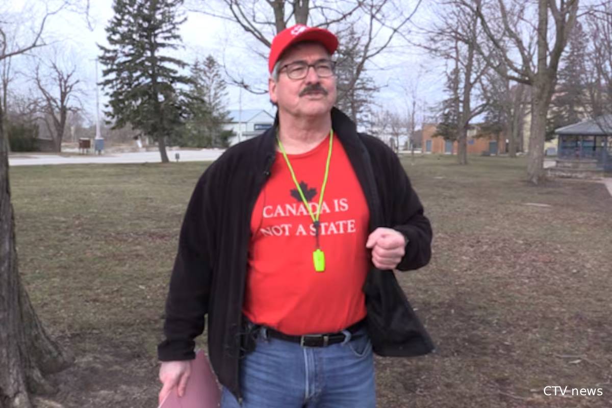 அமெரிக்கா செல்ல முயன்ற கனேடியர் சந்தித்த மோசமான அனுபவம் | Canadian Man Forced To Submit Dna At Us Border அமெரிக்கா செல்ல முயன்ற கனேடியர் சந்தித்த மோசமான அனுபவம் | Canadian Man Forced To Submit Dna At Us Border