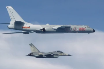 தாய்வானை தொடர்ந்து பயமுறுத்தும் சீனா!