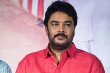 அரண்மனை 4 வெற்றியை தொடர்ந்து கலகலப்பு 3-யை இயக்கப்போகும் சுந்தர் சி.. ஹீரோஸ், ஹீரோயின்ஸ் யார் தெரியுமா