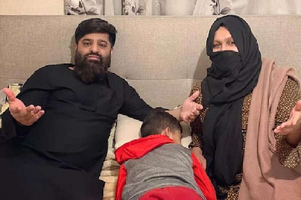 பிறந்த குழந்தைக்கு இந்தியா என பெயர் வைத்த பாகிஸ்தான் தம்பதி : பெயருக்கான விநோத காரணம் தெரியுமா? | Bangladeshi Pakistani Couple Kid India