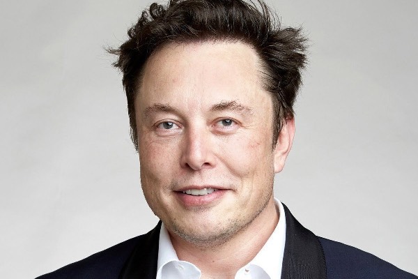 உலகின் முதல் பணக்காரர் யார் தெரியுமா? | Larry Ellison Is The Worlds Richest Man In 2025