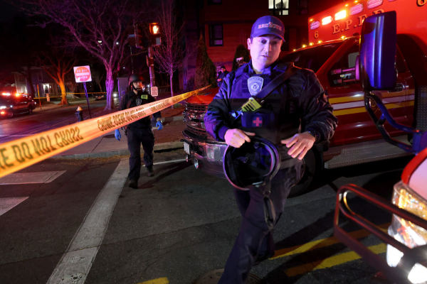 அமெரிக்க பல்கலைக்கழகத்தில் துப்பாக்கிச் சூடு ; இருவர் பலி | Shooting At American University Two Killed அமெரிக்க பல்கலைக்கழகத்தில் துப்பாக்கிச் சூடு ; இருவர் பலி | Shooting At American University Two Killed