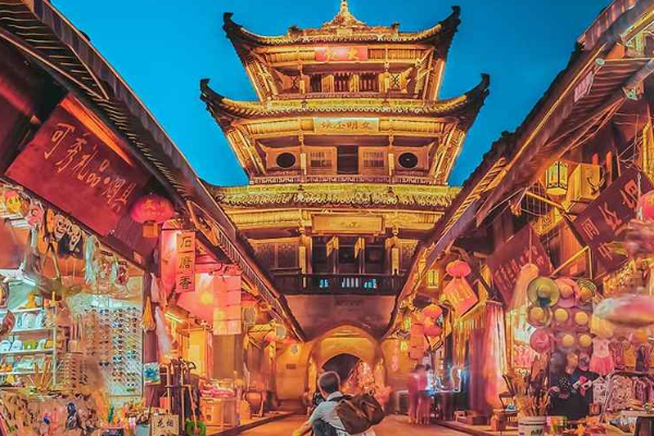 இன்று முதல் சில நாடுகளுக்கு விசா இன்றி சீனா செல்ல அனுமதி | China Confirms Visa Free Travel For Uk Canadian