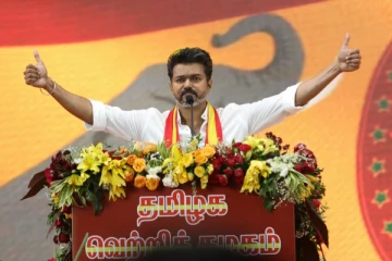 தமிழ்நாடு முழுவதும் சுற்றுப்பயணம் செல்லும் விஜய்? நாளை அவசர ஆலோசனை