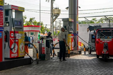 දිවයිනටම විශේෂ නිවේදනයක් - ඉන්ධන නිකුත් කරද්දි මෙහෙම කළොත් වහාම දැනුම්දෙන්න