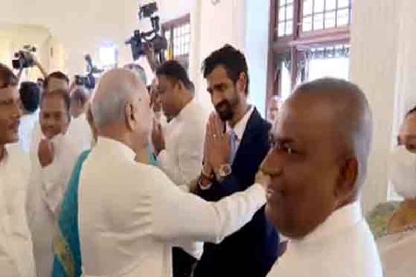 நாட்டின் புதிய பிரதமரை கைகூப்பி வணங்கிய ஜீவன்! | Jeevan Who Saluted The New Prime Minister