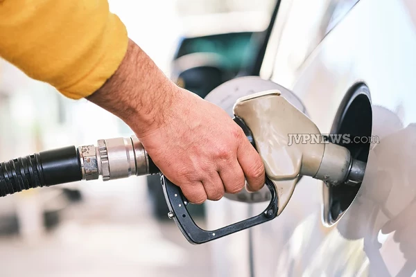இலங்கையில் எரிபொருட்களின் விலைகள் குறையுமா? வெளியான தகவல்! | Will Fuel Prices Drop In Sri Lanka