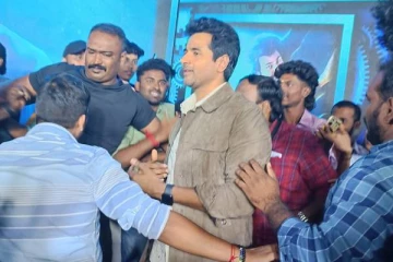 என்னை சில பேர் திட்டுறாங்க!! சர்ச்சைகளுக்கு பதிலடி கொடுத்த சிவகார்த்திகேயன்..