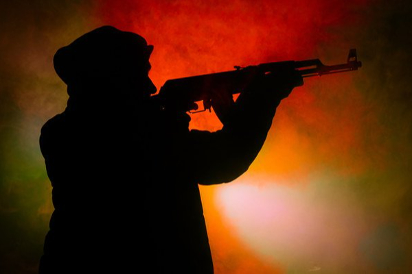 சமய நிகழ்வில் அடாவடியில் ஈடுபட்ட பொதுஜன பெரமுன நாடாளுமன்ற உறுப்பினர்! - ஐபிசி தமிழ்