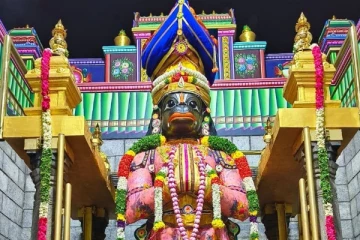 நாமக்கல் ஆஞ்சநேயர் மாலையில் பற்றிய தீ- தேம்பி அழுத பக்தர்கள்