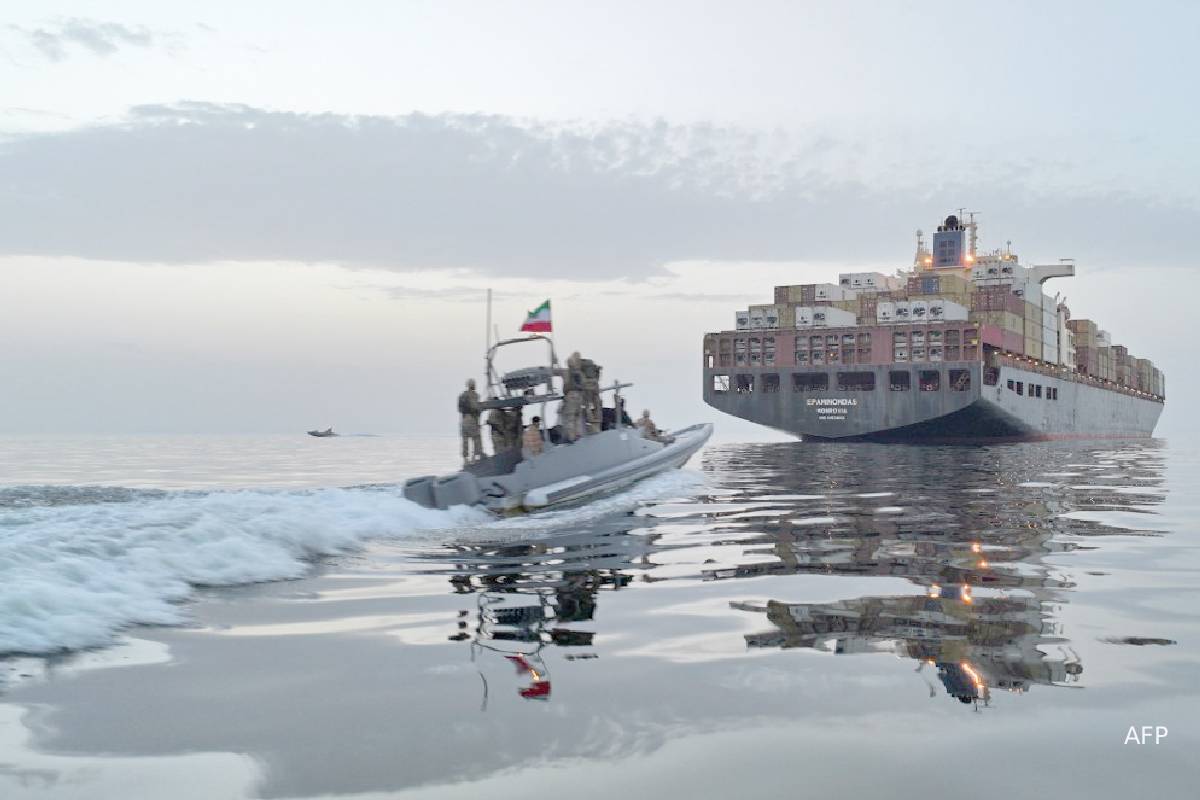 அடுத்த இலக்கு 140 டொலர்... மிகப்பெரிய எச்சரிக்கை விடுத்த ஈரான் சபாநாயகர் காலிபாஃப் | Iran Speaker Ghalibaf Big Warning