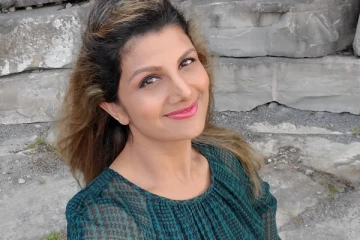 நடிகை ரம்பாவின் சகோதரரா இவர்? அவரும் பிரபல தயாரிப்பாளரா