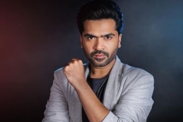 ஷூட்டிங்கில் இருந்து பாதியில் வெளியேறினாரா சிம்பு? பத்து தல இயக்குனர் விளக்கம்