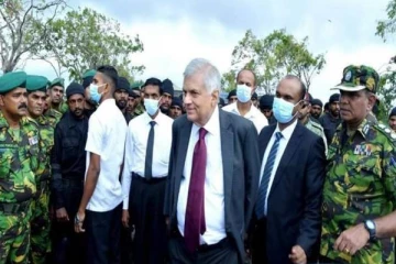 45 வருடகால அரசியல் பயணத்தில் இன்று 'உச்சம்' தொட்ட ரணில்!