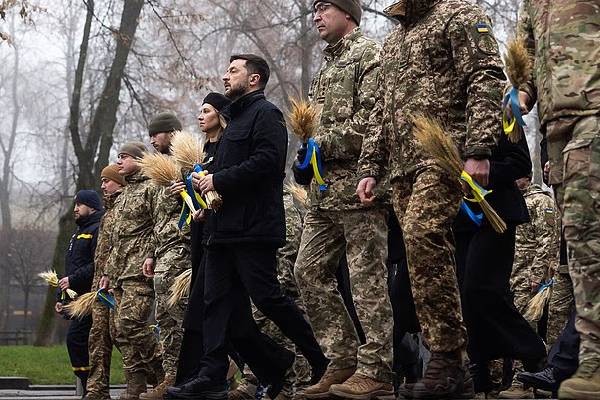 ஜெலென்ஸ்கி சொன்ன அந்த வார்த்தை... முடிவை மாற்றிக்கொள்ளத் தயாரான ட்ரம்ப் | Trump Says Ukraine Deal Not Final